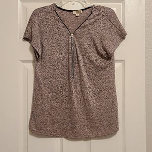 Womens Lavish Top Size Medium